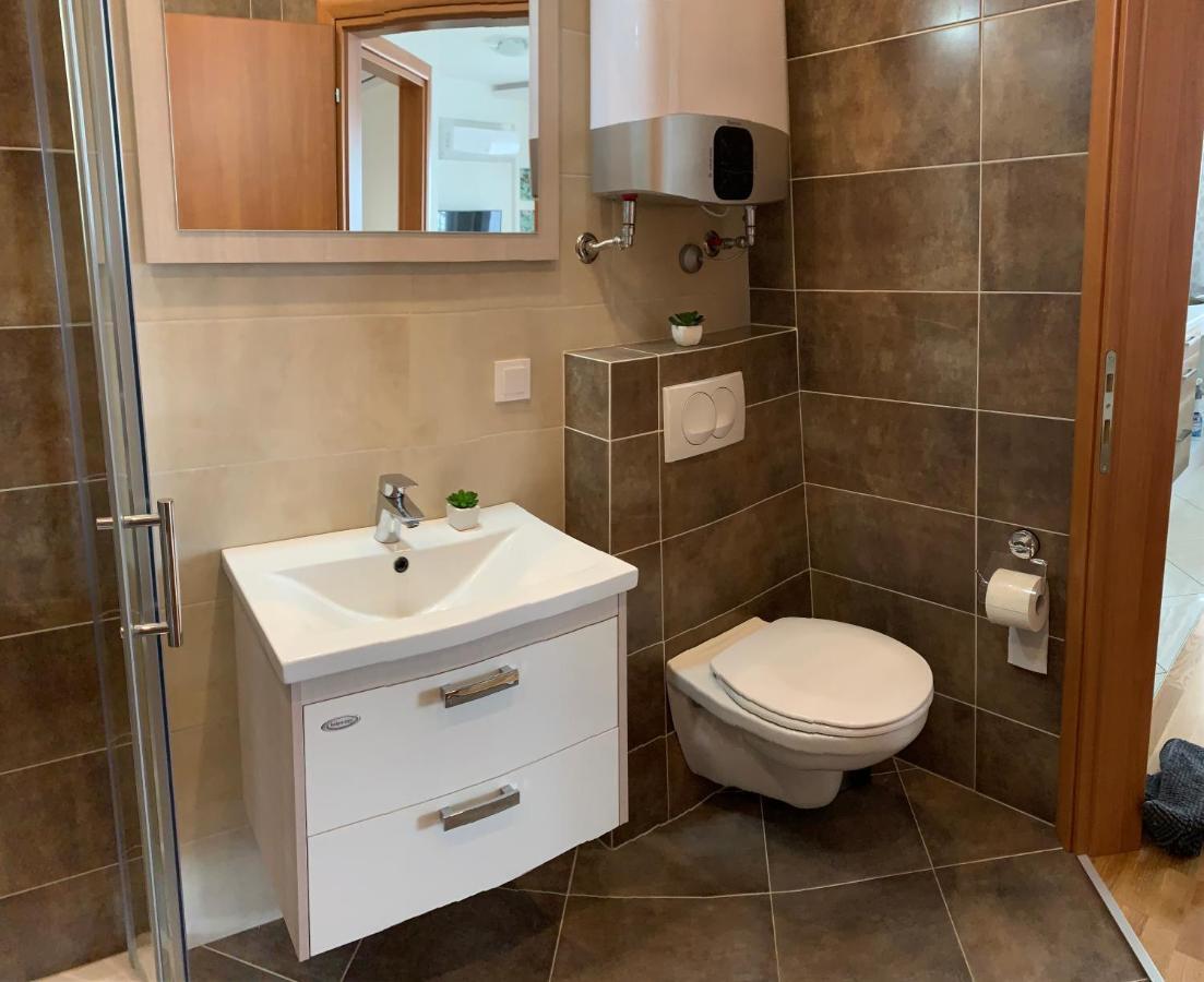 Ive Lole Ribara 38 Apartment Bečići Екстериор снимка