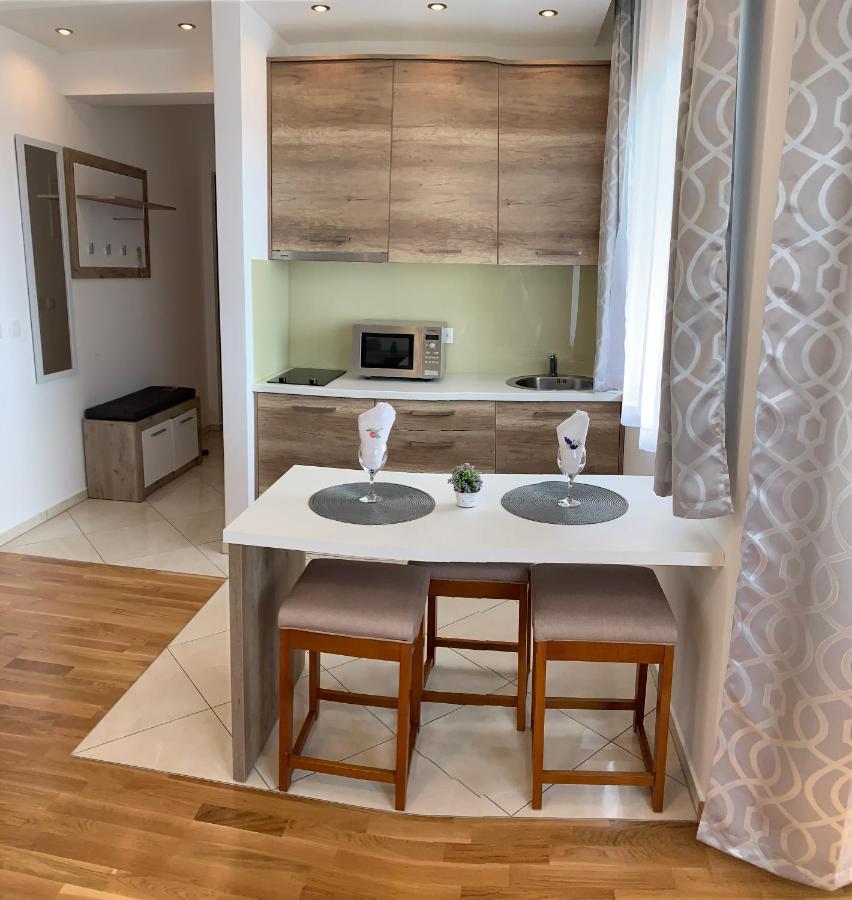 Ive Lole Ribara 38 Apartment Bečići Екстериор снимка