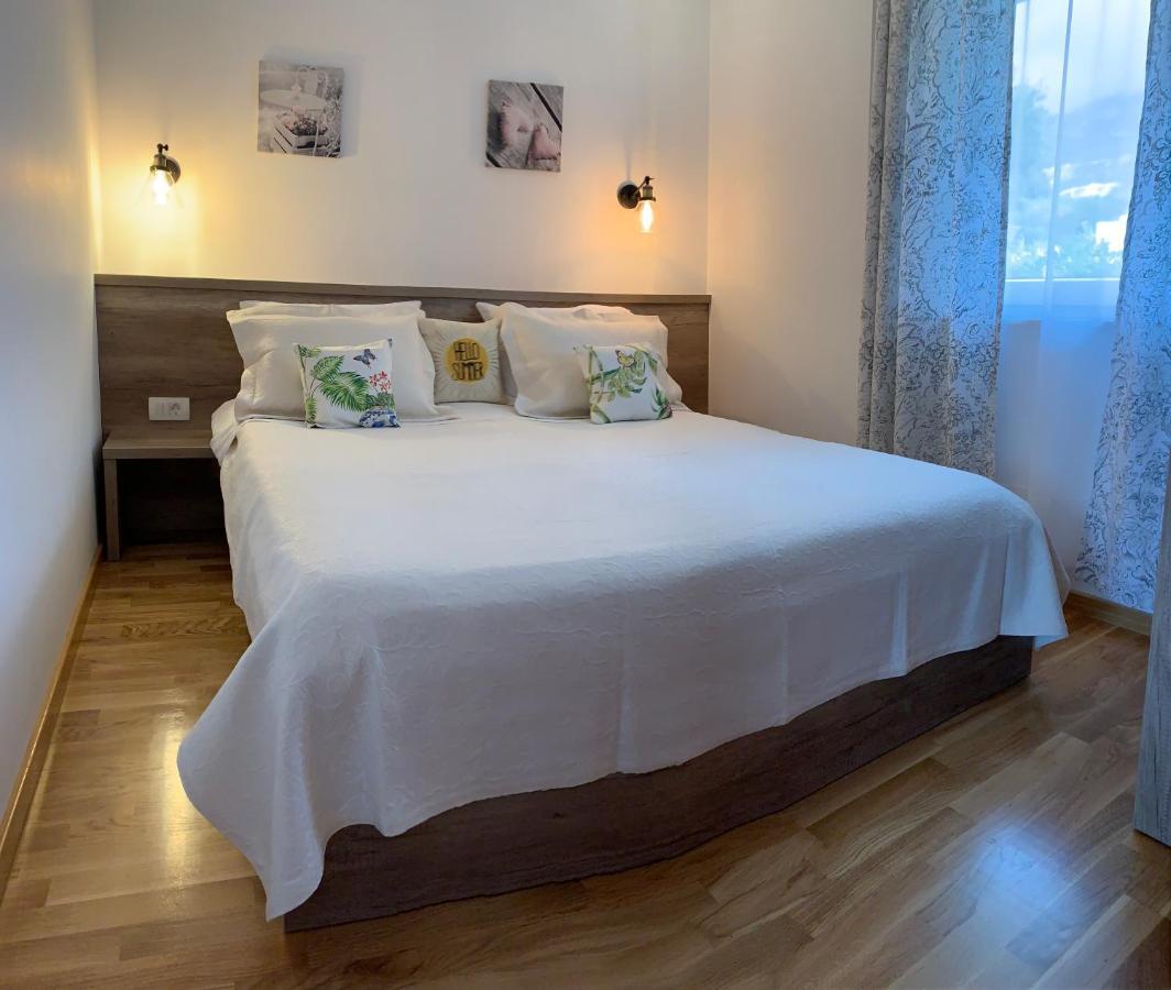 Ive Lole Ribara 38 Apartment Bečići Екстериор снимка