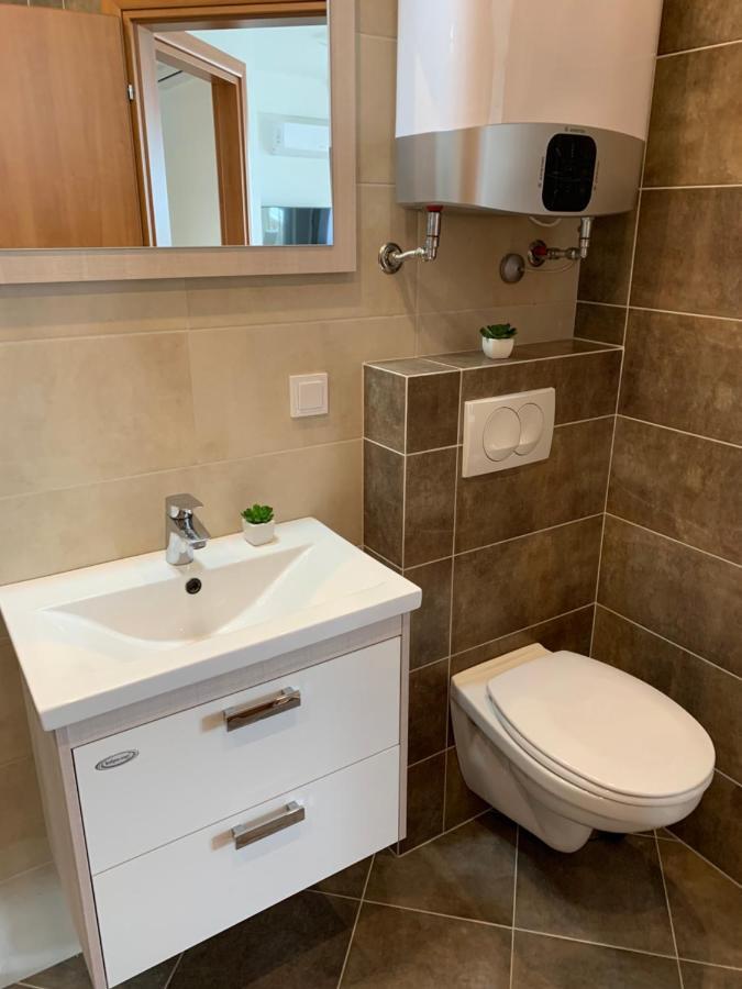 Ive Lole Ribara 38 Apartment Bečići Екстериор снимка