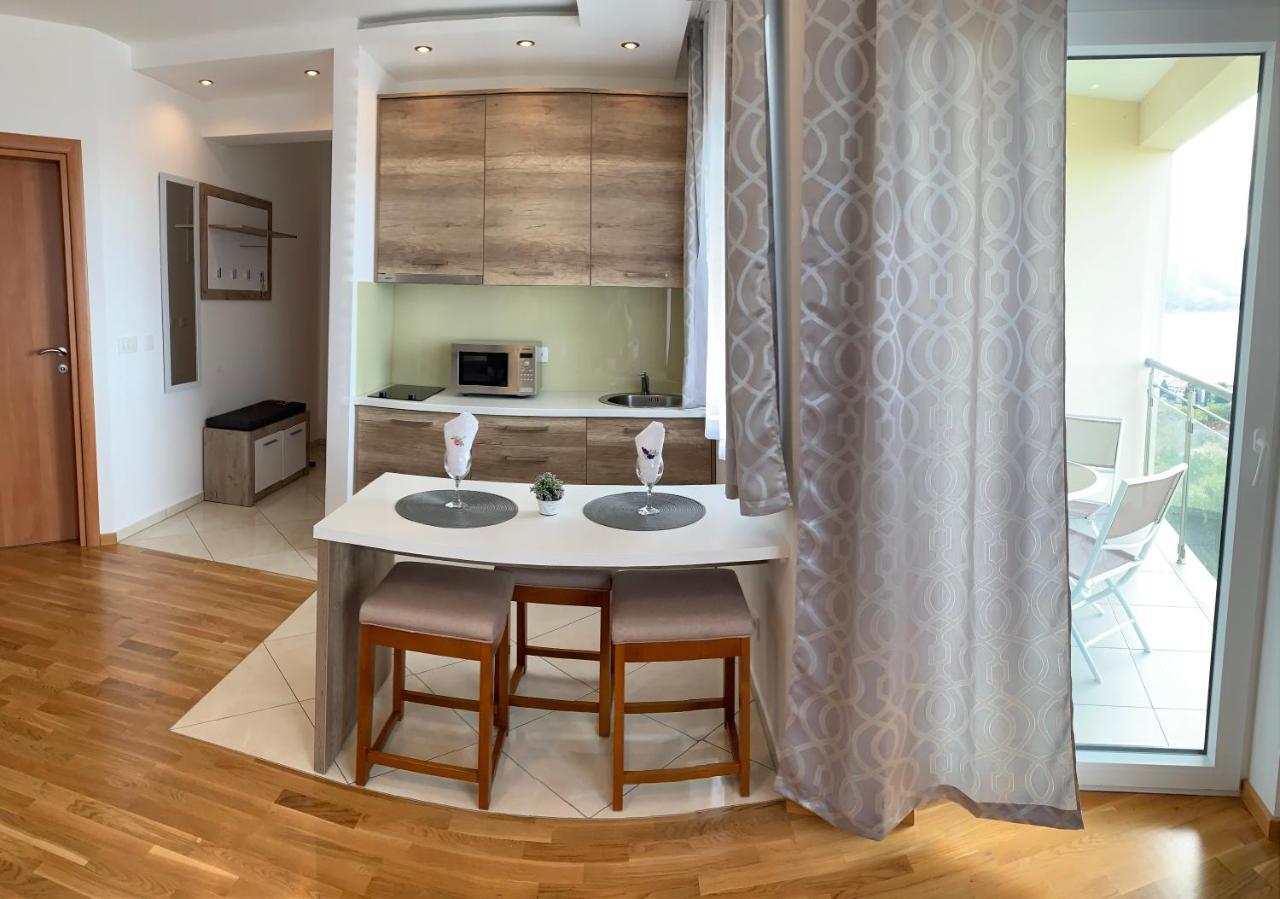 Ive Lole Ribara 38 Apartment Bečići Екстериор снимка