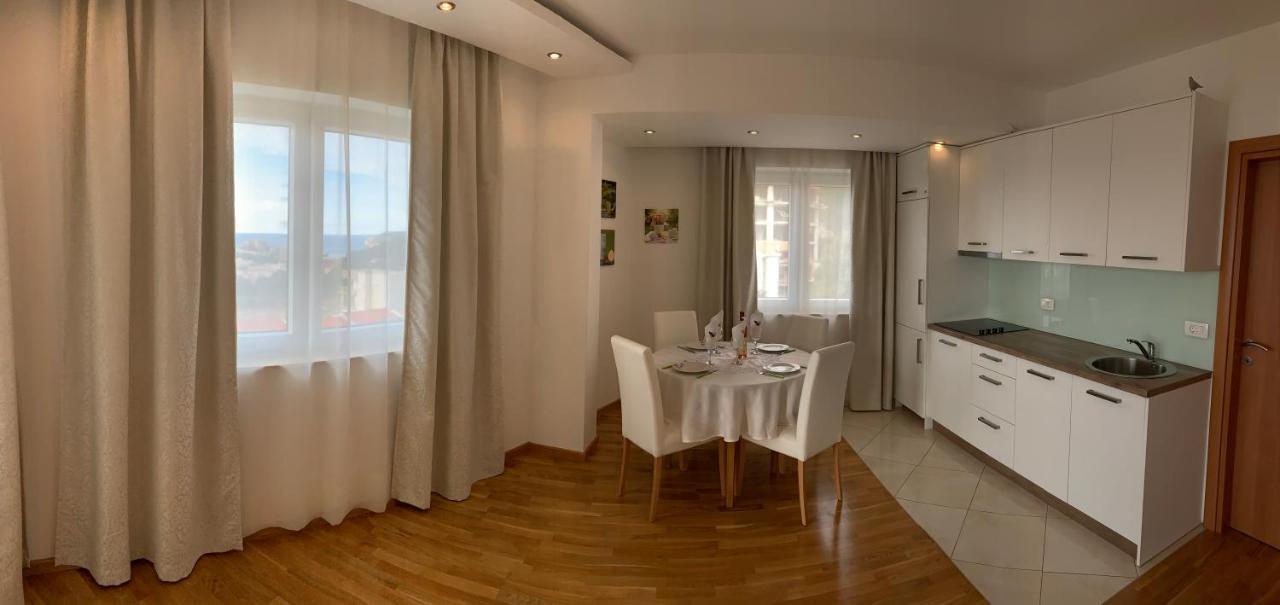 Ive Lole Ribara 38 Apartment Bečići Екстериор снимка