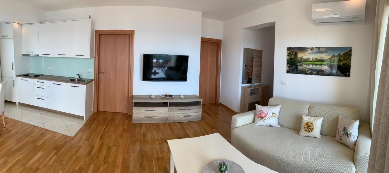 Ive Lole Ribara 38 Apartment Bečići Екстериор снимка